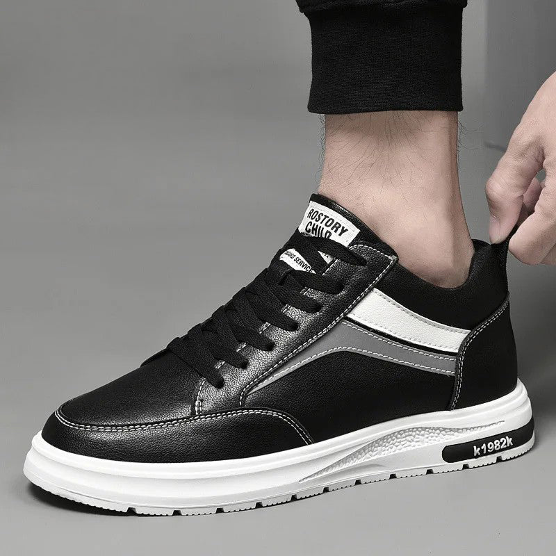 Sneakers con Rialzo Interno e Dettagli Laterali | Comfort