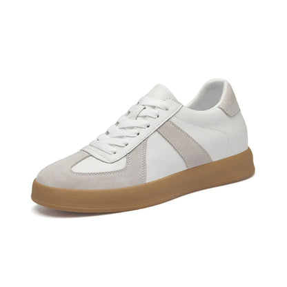 Sneakers con Rialzo Interno e Inserti Laterali | Comfort