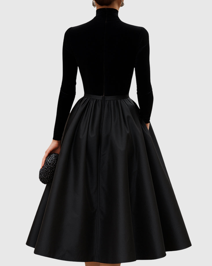 Vestito Midi in Velluto e Satin | Contrasto Raffinato e Linea Elegante