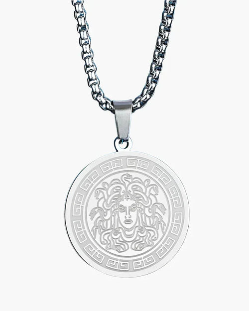 Catena Lunga Medusa | Gioiello Elegante e Deciso