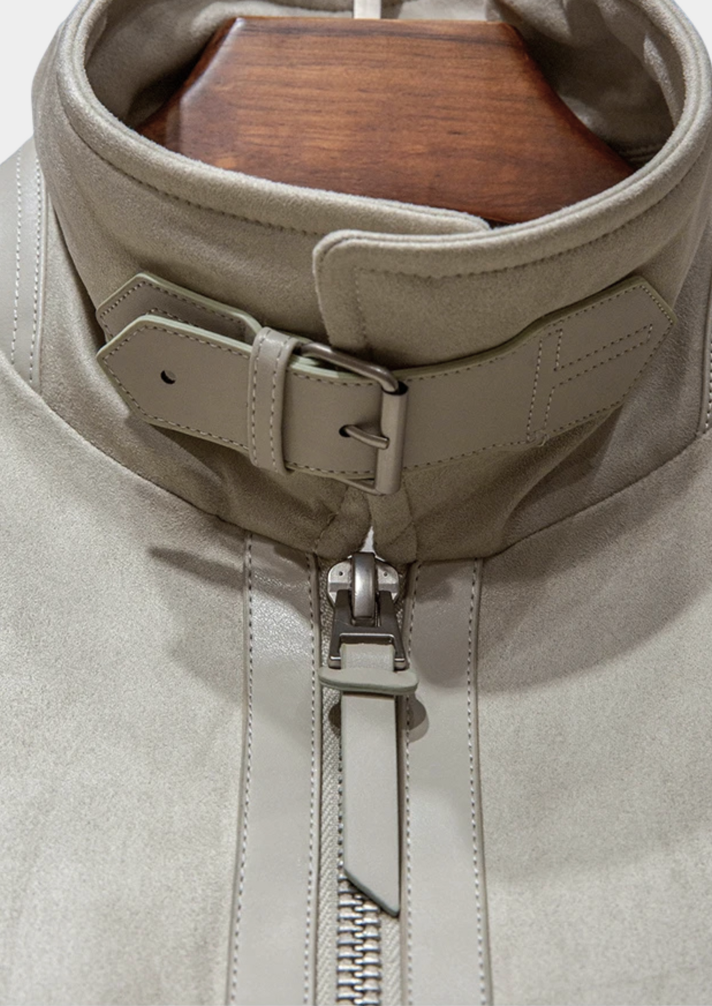 Giacca Bomber in Suede Premium | Eleganza Urbana