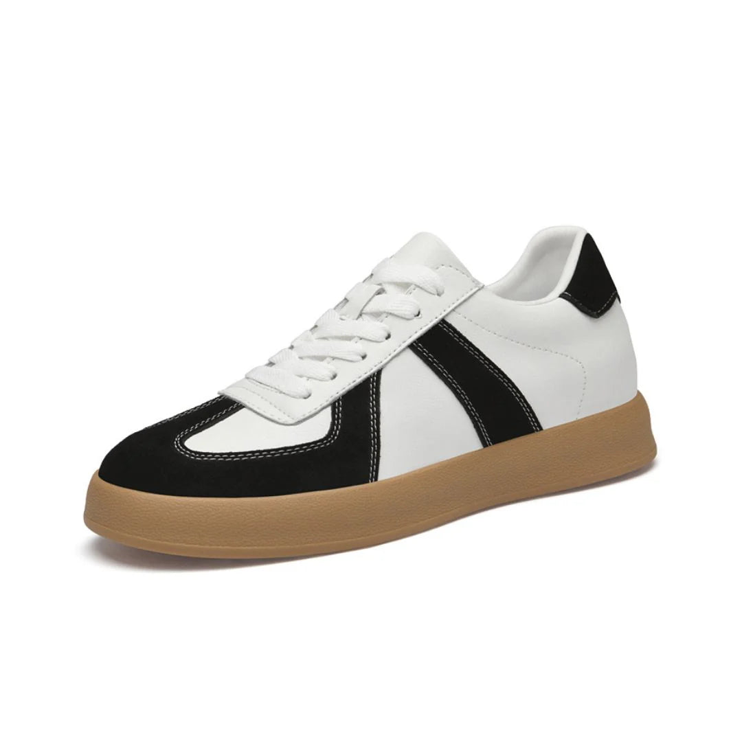 Sneakers con Rialzo Interno e Inserti Laterali | Comfort