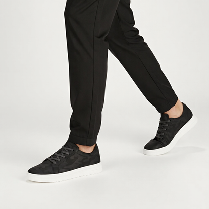 Sneakers con Rialzo Interno e Texture Discreta | Comfort