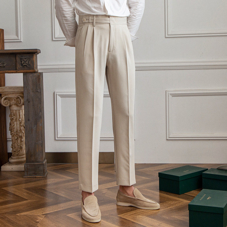 Pantaloni con Vita Regolabile | Tasche e Dettagli Funzionali