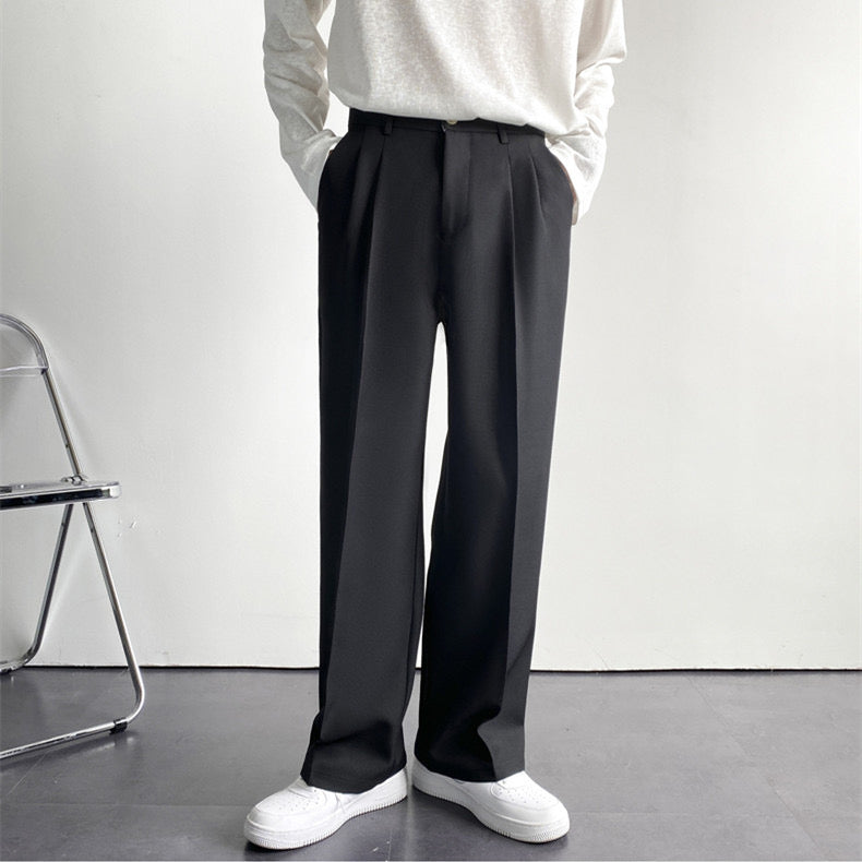 Pantaloni Slim con Pieghe | Passanti Cintura e Vestibilità Affusolata