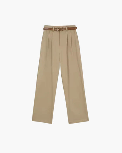 Pantaloni Capri | Vestibilità Confortevole e Stile Essenziale