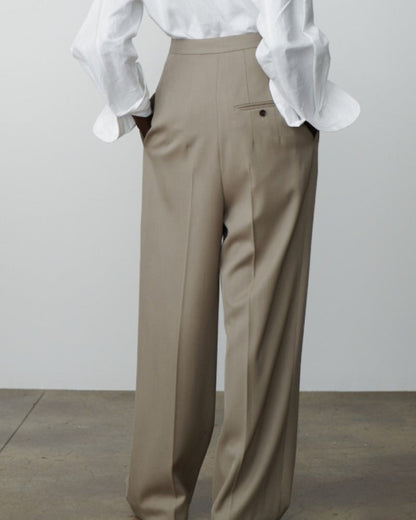 Pantaloni Oversize in Lana | Comfort e Stile Essenziale