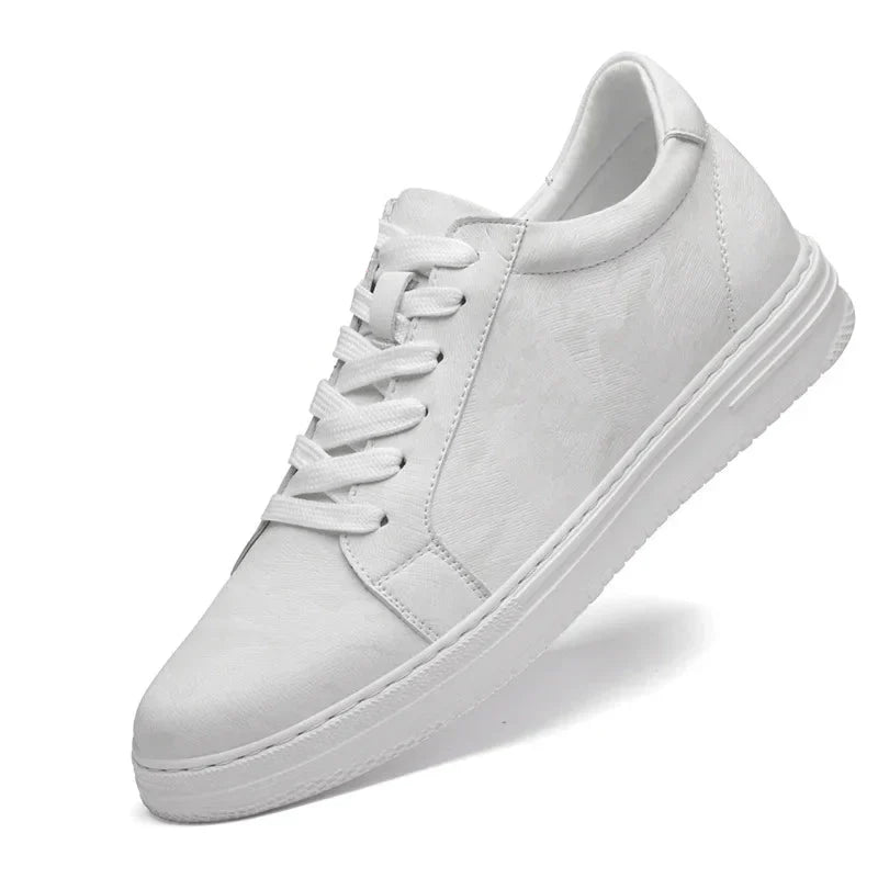 Sneakers con Rialzo Interno e Texture Discreta | Comfort
