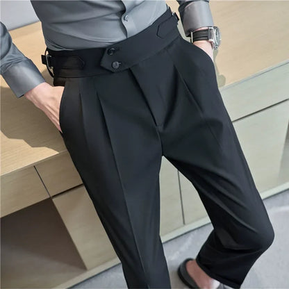 Pantaloni Slim Fit Eleganti | Linea Affusolata e Finitura Curata