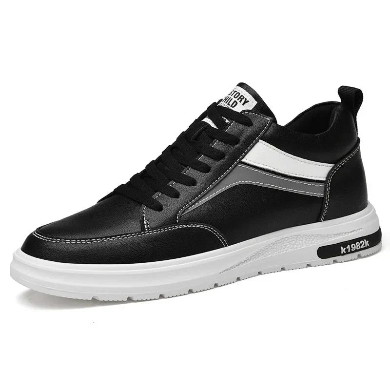 Sneakers con Rialzo Interno e Dettagli Laterali | Comfort