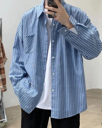 Camicia a Righe Oversize | Stile Moderno e Comfort Quotidiano