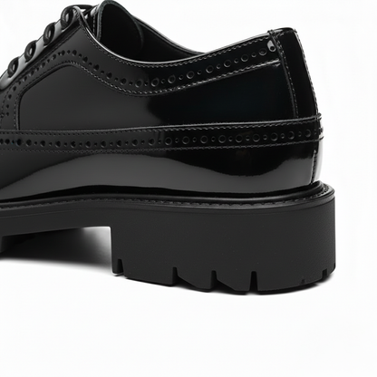 Scarpa con Rialzo | Comfort Prolungato e Stile