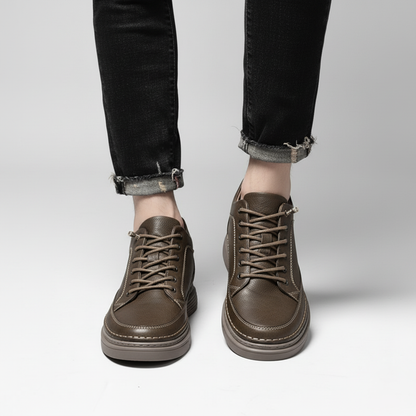 Sneakers Eleganti con Rialzo Nascosto | Design Minimal Moderno