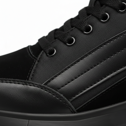 Sneaker Elegante con Rialzo | Design Italiano Discreto