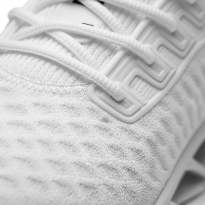 Sneakers con Rialzo Interno e Suola Strutturata | Comfort