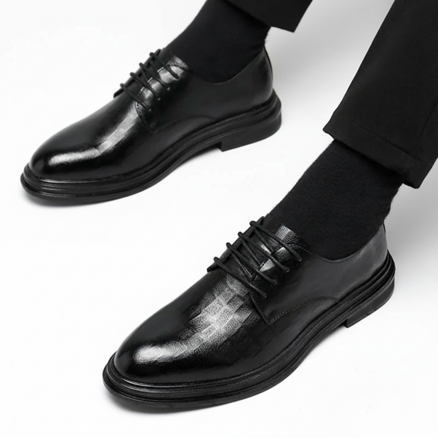 Scarpa con Rialzo | Stile Italiano e Portamento Elegante