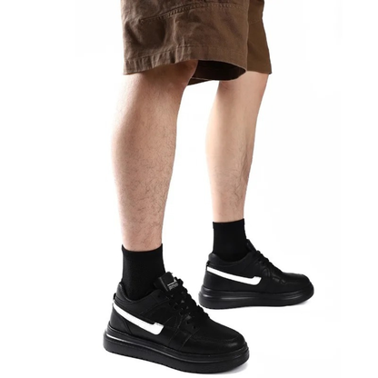 Sneakers con Rialzo Interno e Dettagli a Contrasto | Comfort