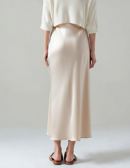 Gonna in Seta | Eleganza Essenziale e Vestibilità Confortevole