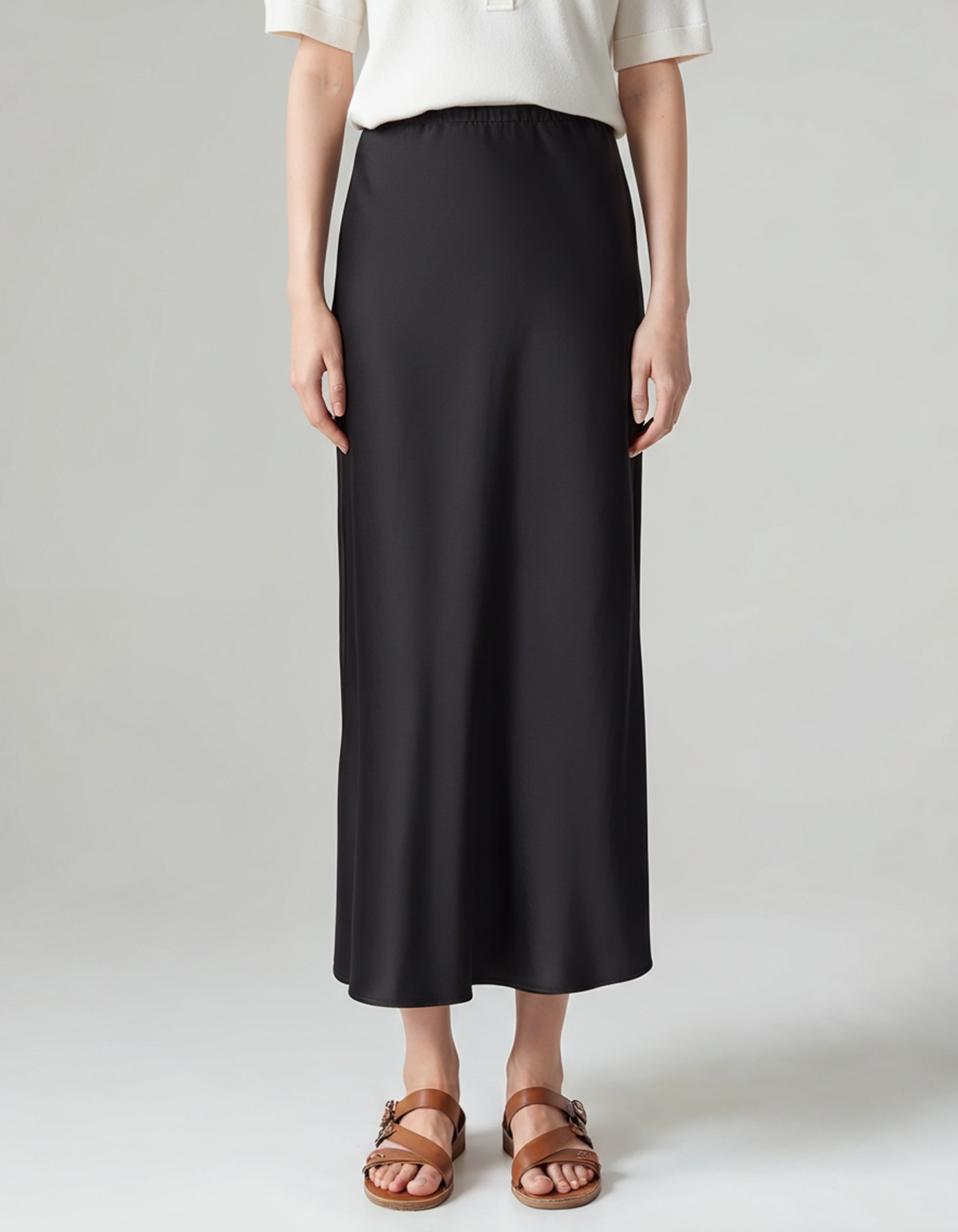 Gonna in Seta | Eleganza Essenziale e Vestibilità Confortevole
