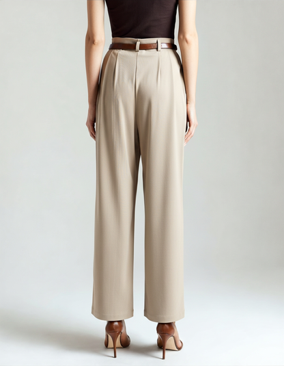 Pantaloni Capri | Vestibilità Confortevole e Stile Essenziale