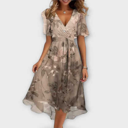 Vestito Elegante | Linea Raffinata e Vestibilità Femminile